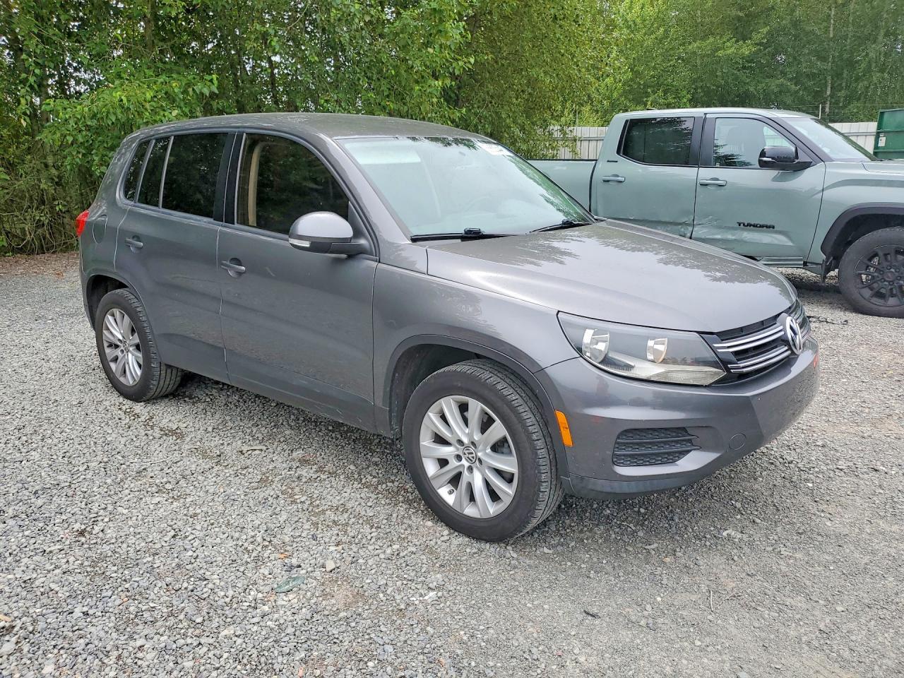 2012 Volkswagen Tiguan S - Фото 4