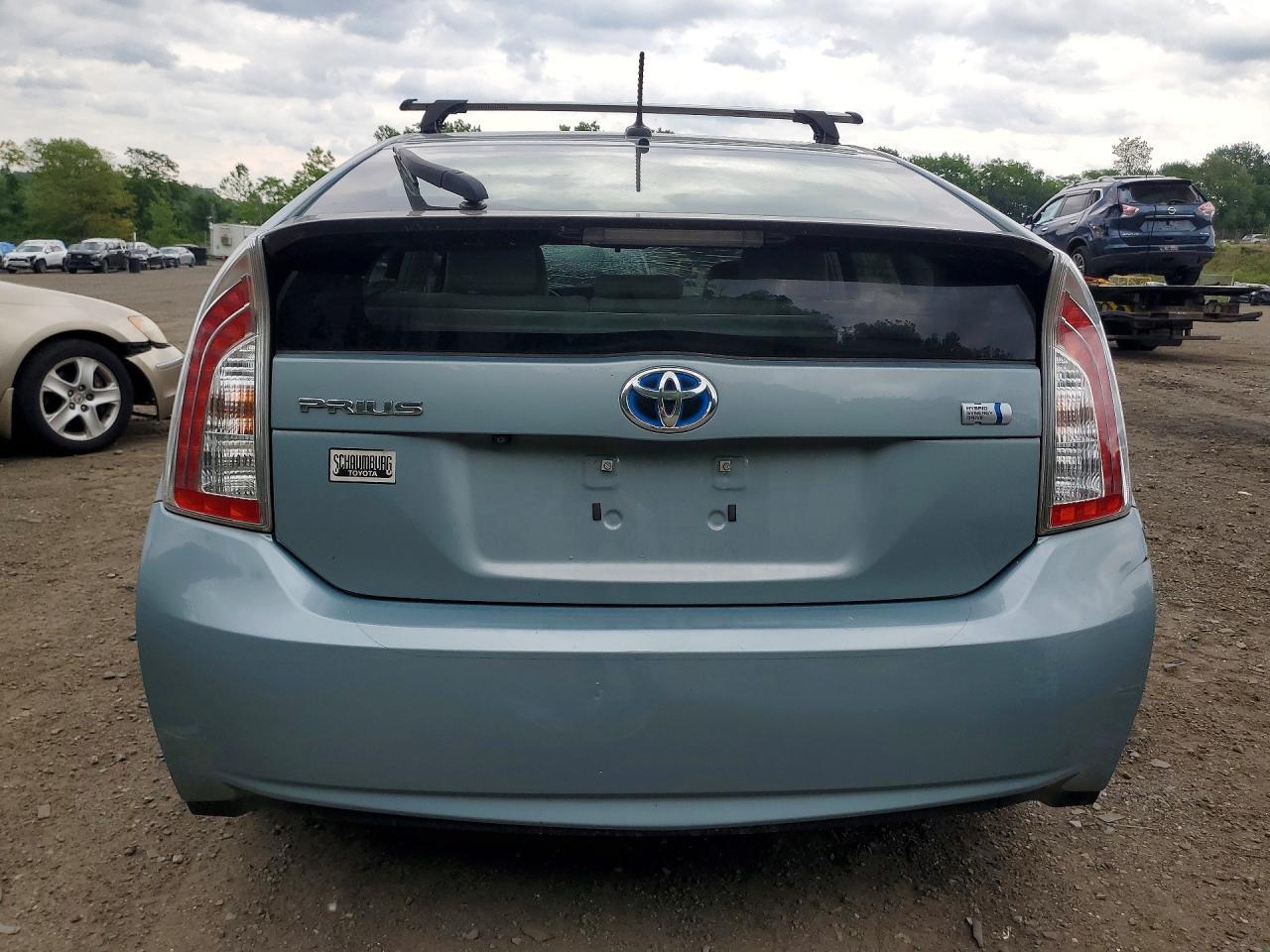 2013 Toyota Prius Three - Фото 6