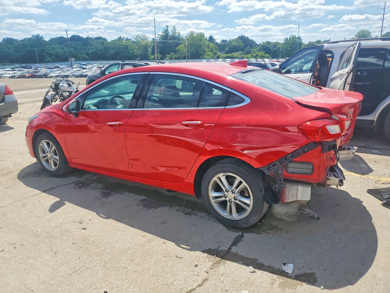 2017 Chevrolet Cruze Lt - Фото 2