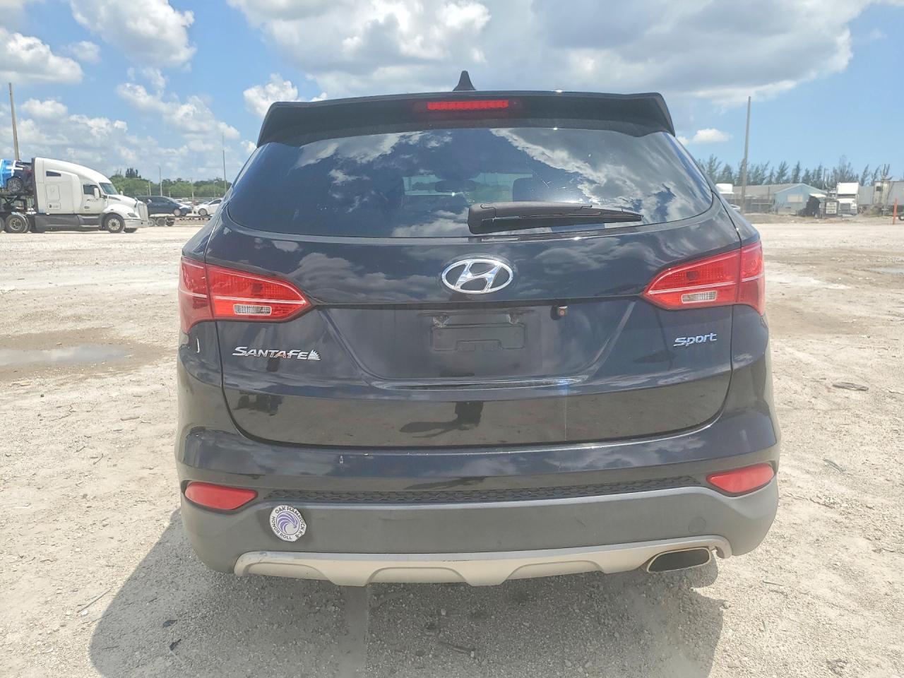 2016 Hyundai Santa Fe Sport 2.4L - Image 6