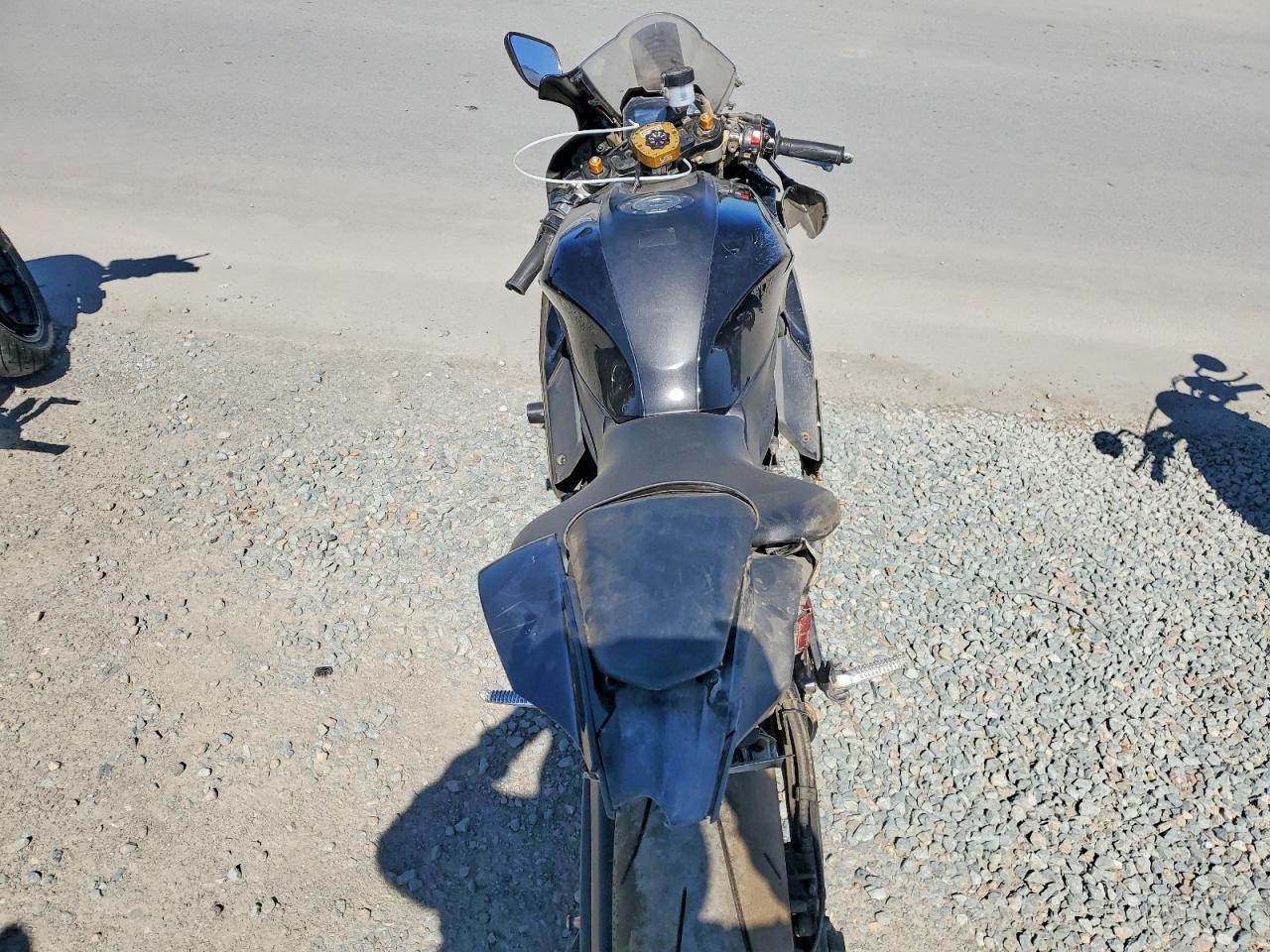 2024 Yamaha Yzfr7 - Фото 6