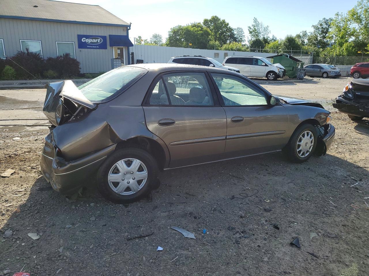2003 Buick Century Custom - Image 3
