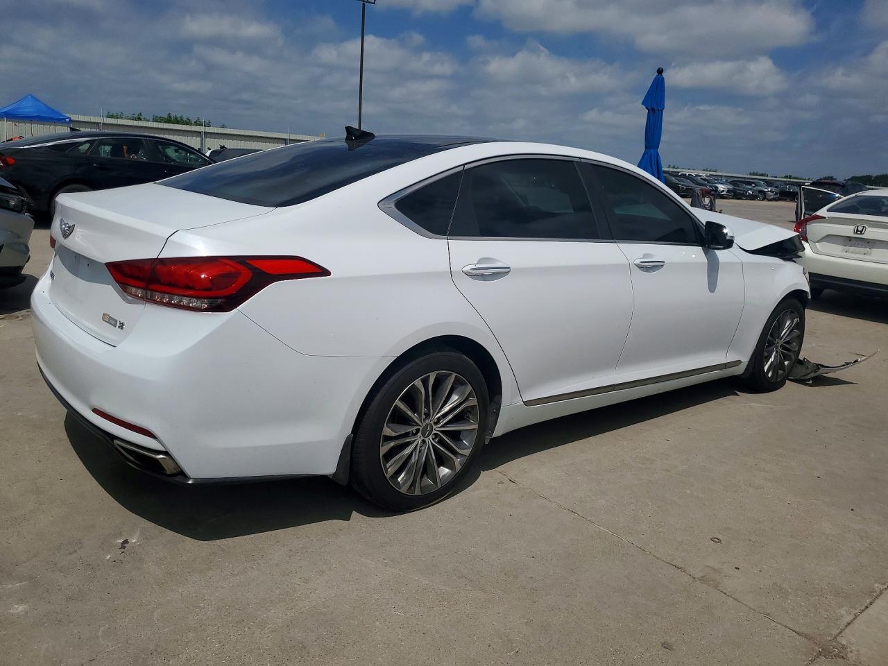 2015 Hyundai Genesis 3.8L - Image 3