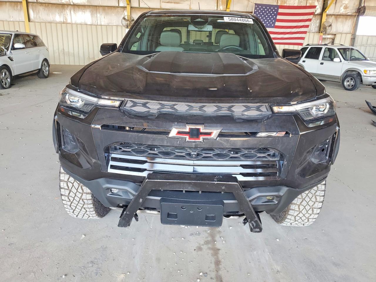 2025 Chevrolet Colorado Zr2 - Image 5
