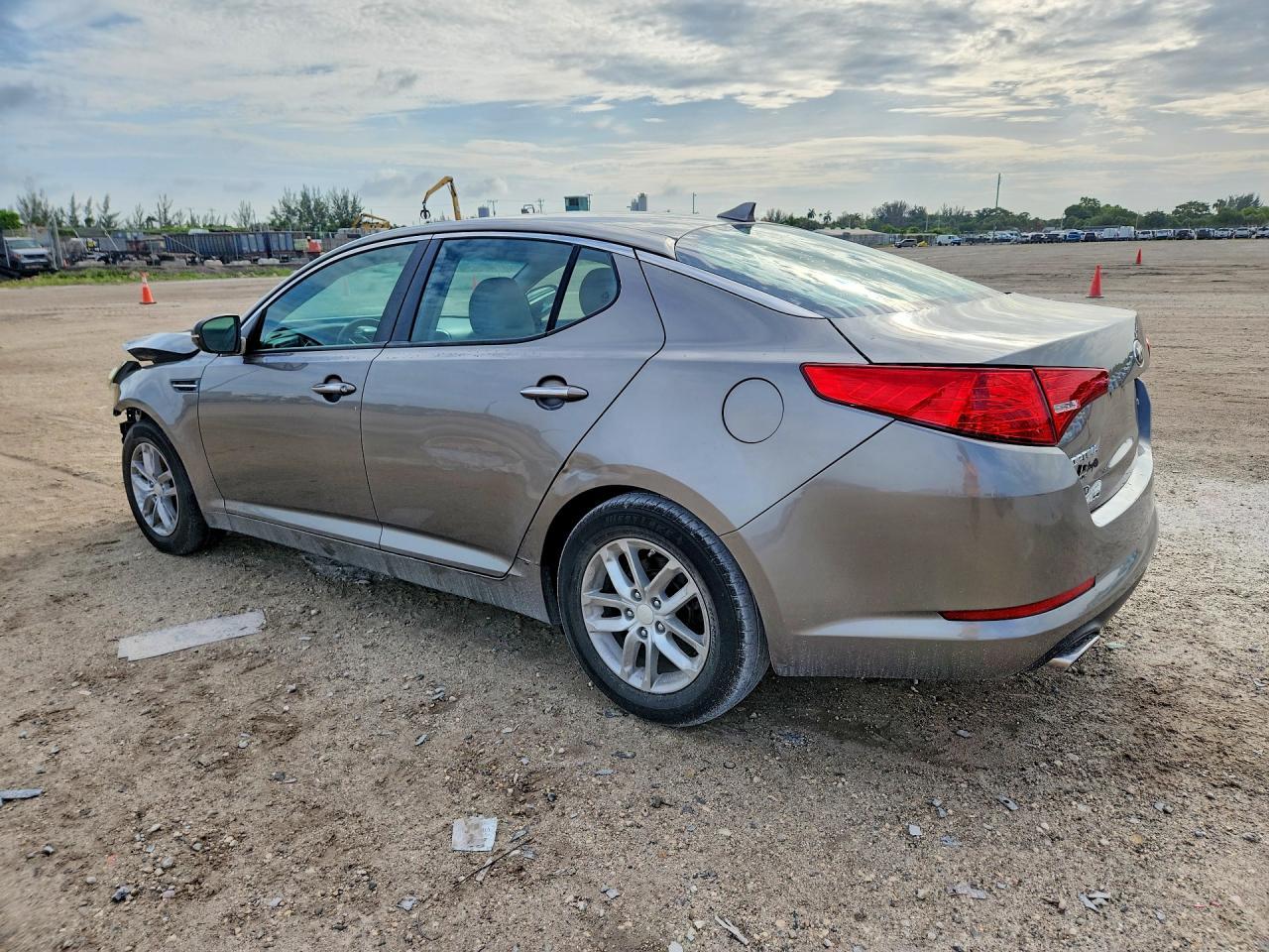 2013 Kia Optima Lx - Фото 2