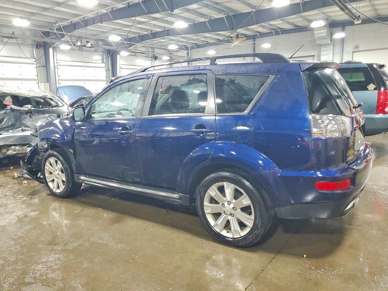2010 Mitsubishi Outlander Se - Фото 2
