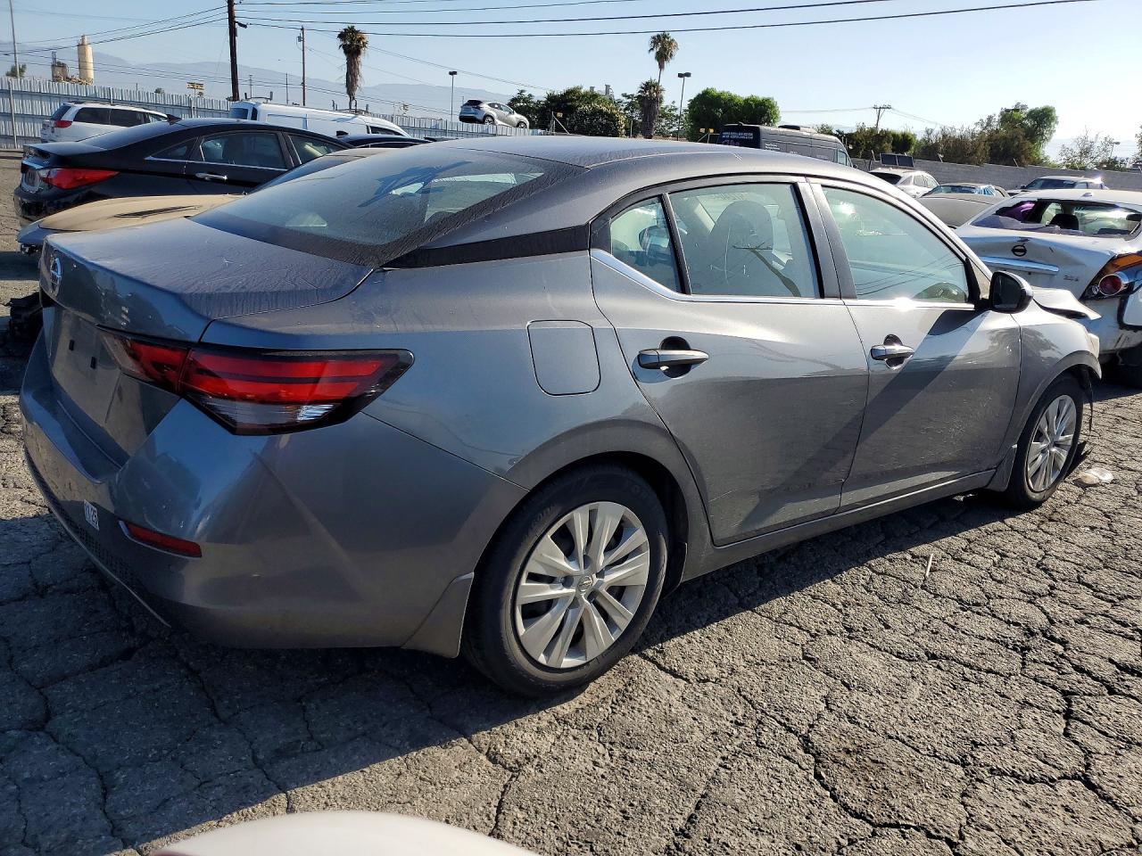 2022 Nissan Sentra S - Фото 3