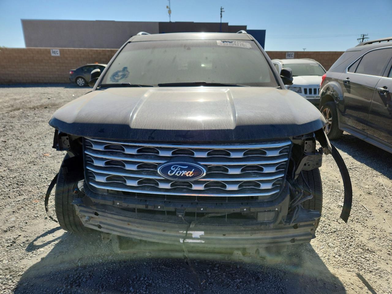 2016 Ford Explorer Limited - Image 5