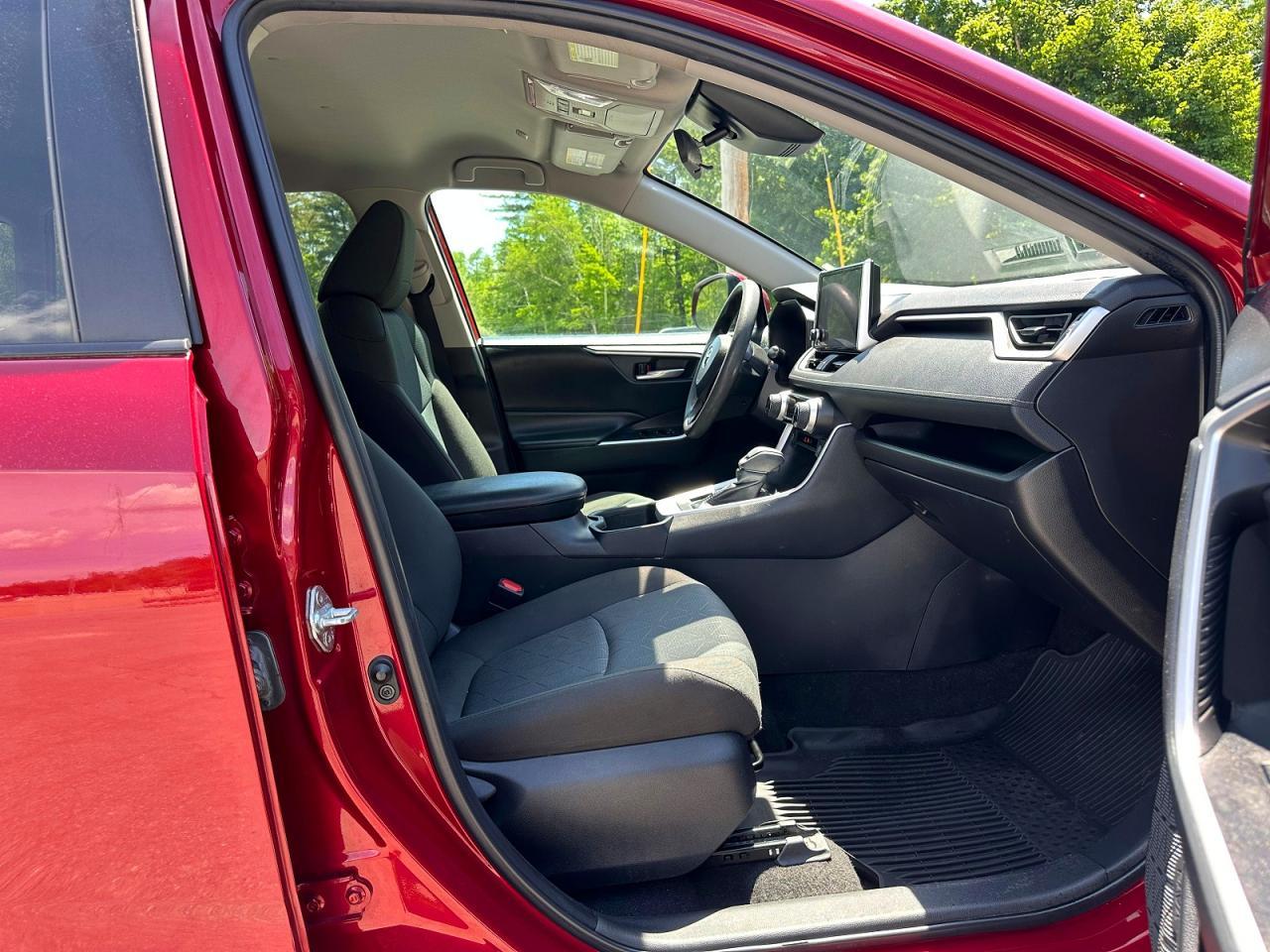 2023 Toyota Rav4 Xle - Image 6
