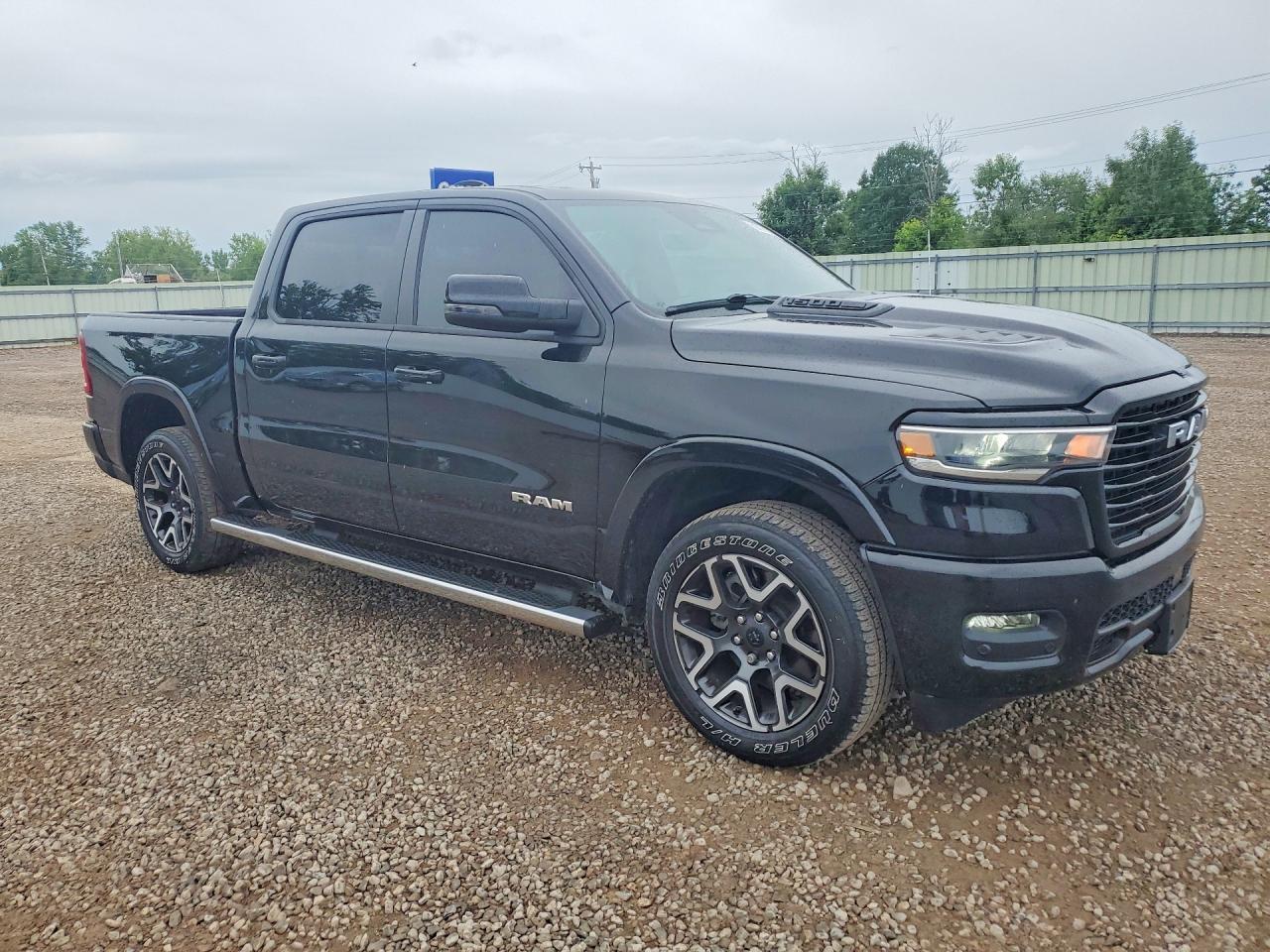 2025 Ram 1500 Laramie - Фото 4
