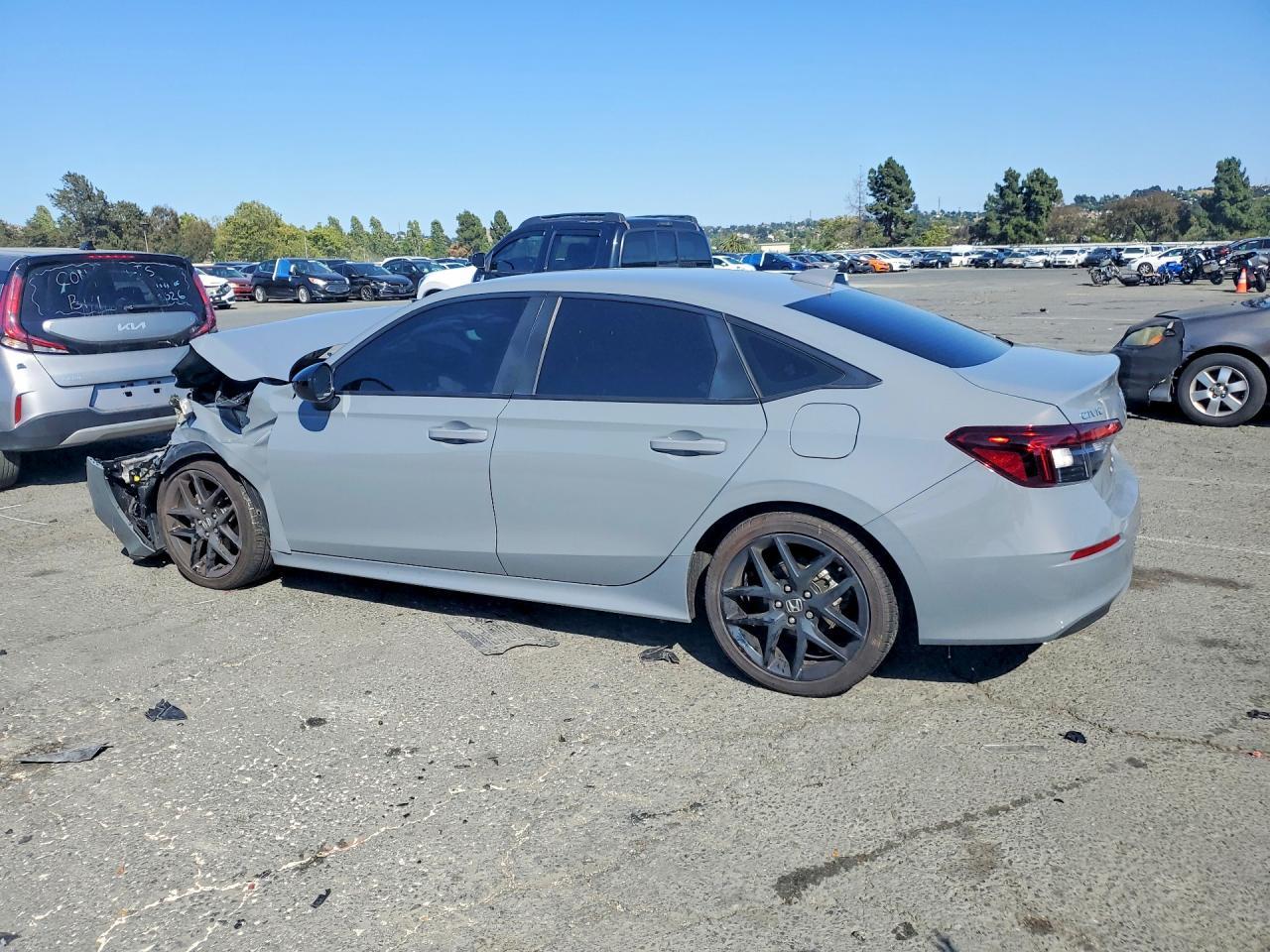 2025 Honda Civic Sport - Фото 2
