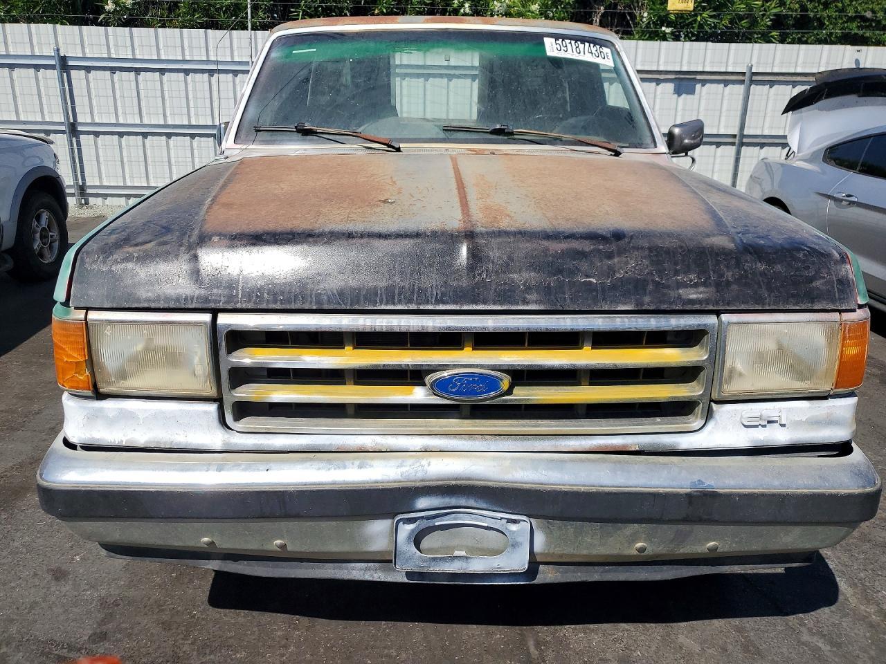 1990 Ford F150 - Image 5