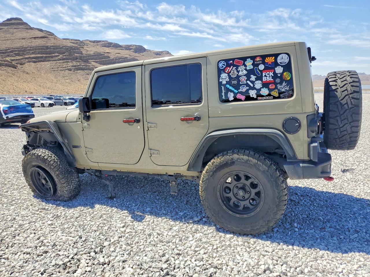 2017 Jeep Wrangler Unlimited Rubicon - Image 2