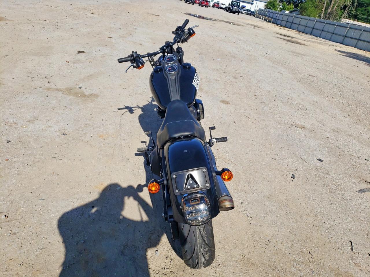 2021 Harley-Davidson Fxlrs - Фото 4