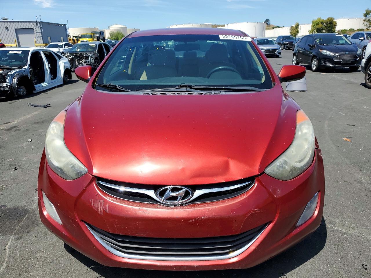 2013 Hyundai Elantra Gls - Фото 5