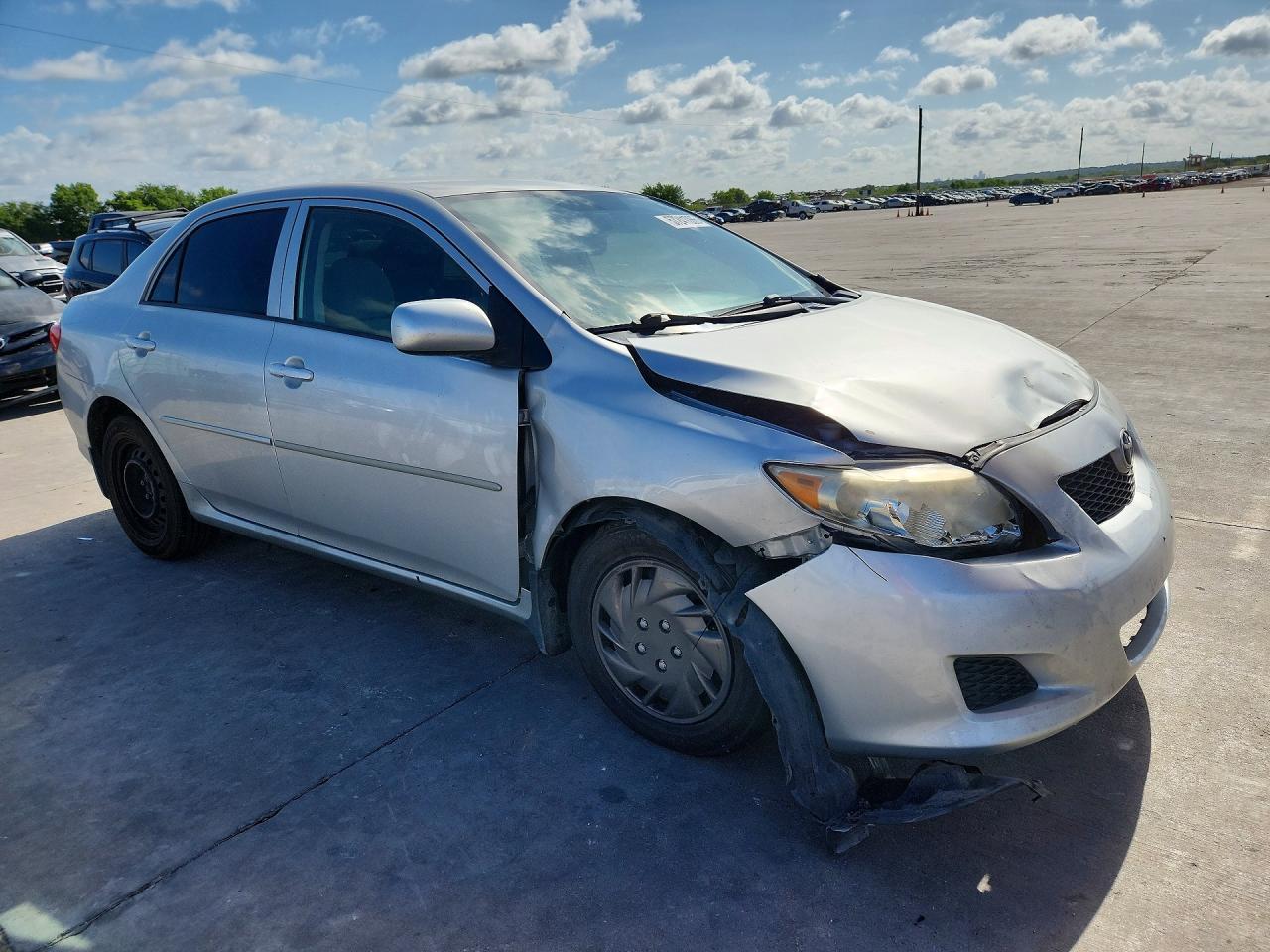 2010 Toyota Corolla Le - Фото 4