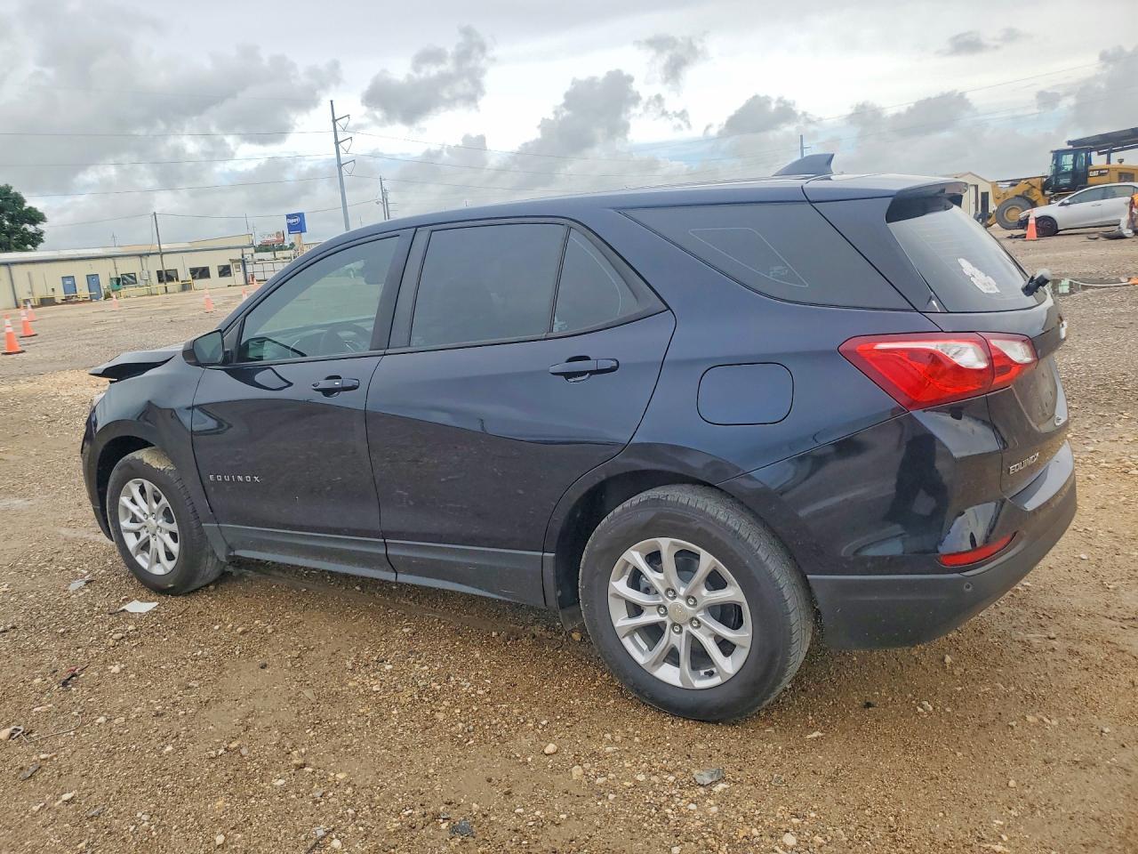 2021 Chevrolet Equinox - Фото 2