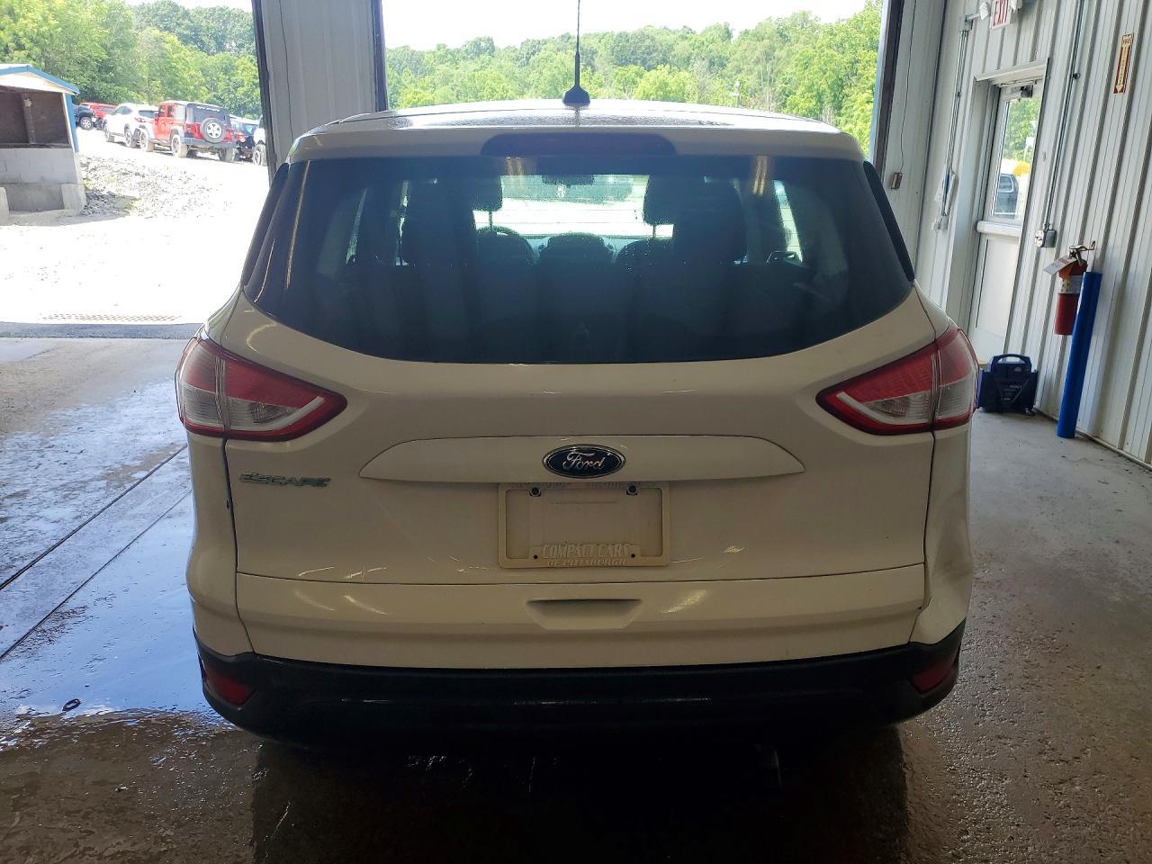 2013 Ford Escape S - Image 6