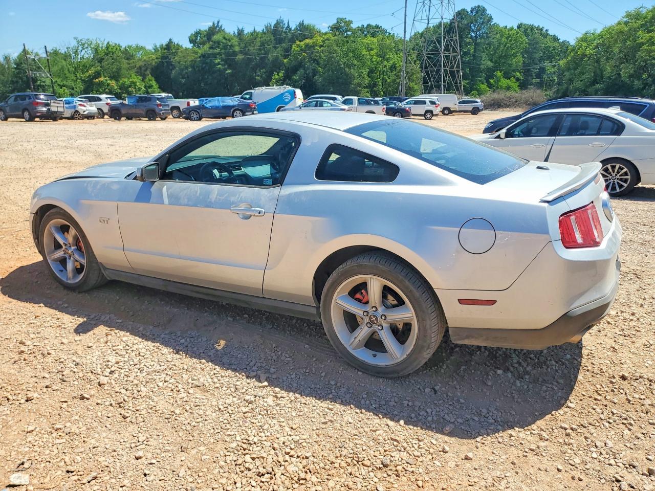2010 Ford Mustang Gt - Фото 2