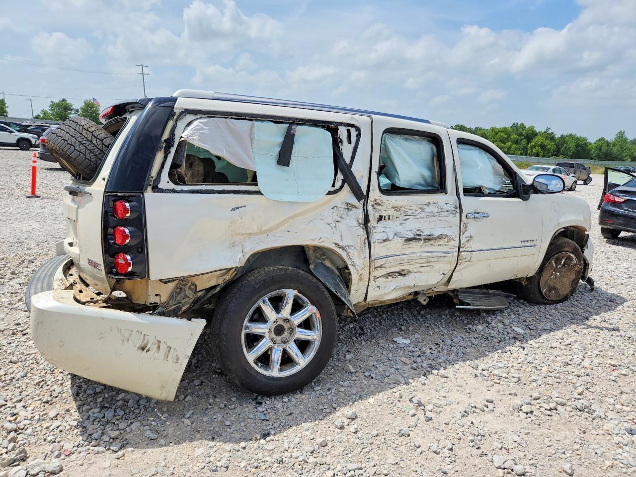 2012 GMC Yukon Xl Denali - Фото 3