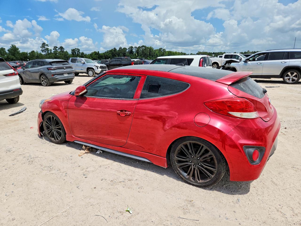 2016 Hyundai Veloster Turbo - Фото 2