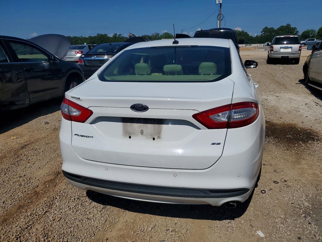 2015 Ford Fusion Se - Фото 6