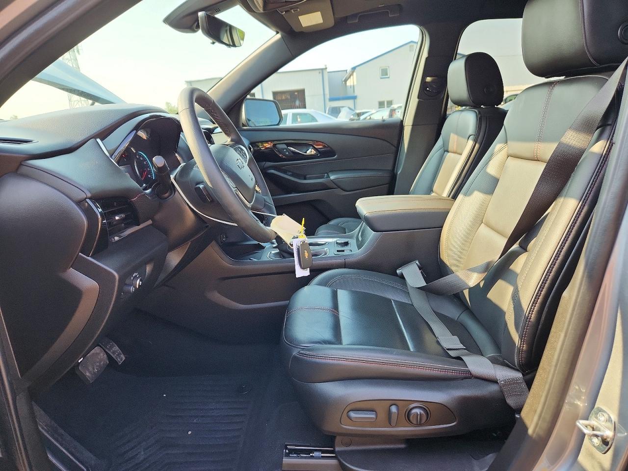 2023 Chevrolet Traverse Rs - Image 7