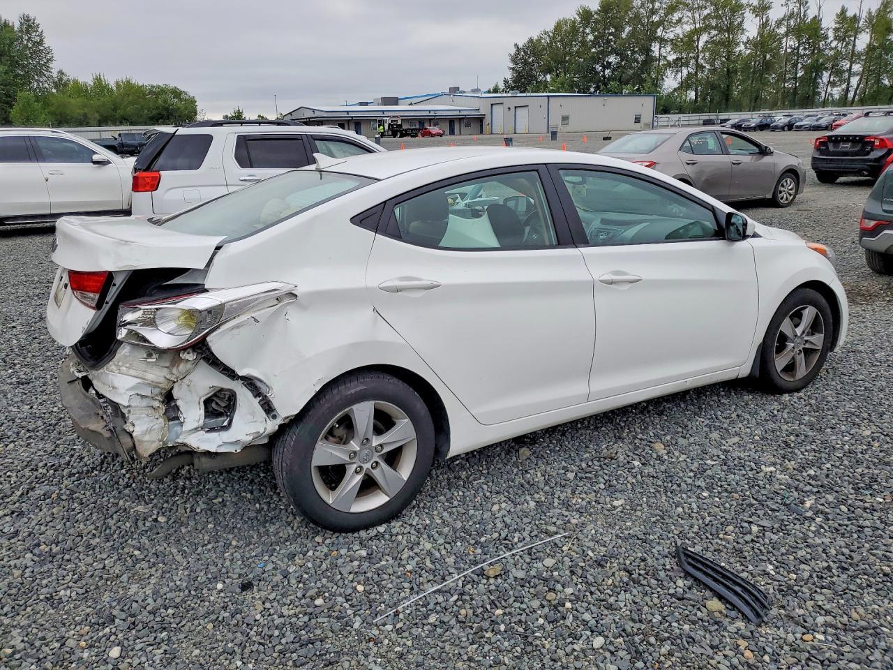 2013 Hyundai Elantra Gls - Фото 3