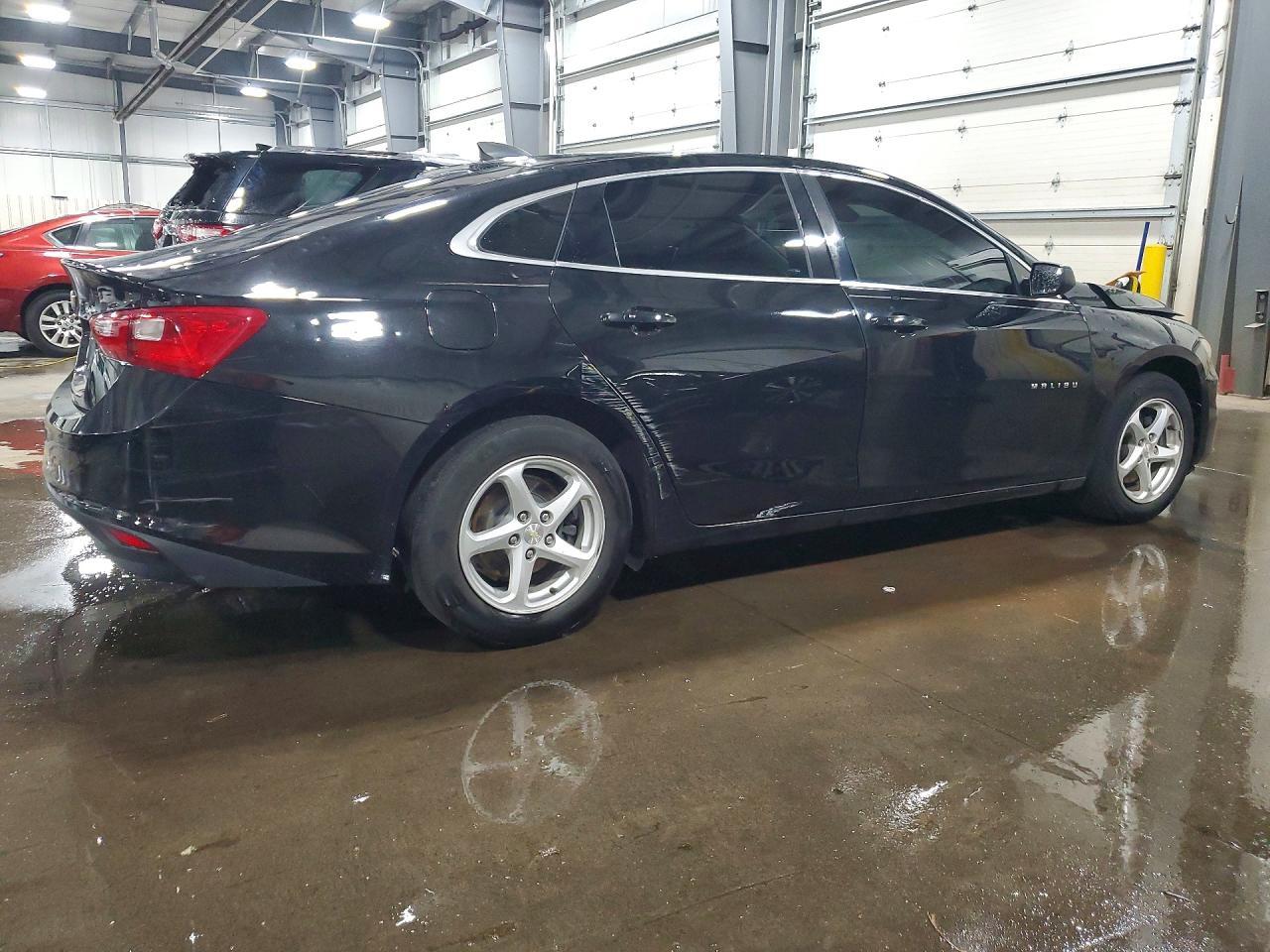 2018 Chevrolet Malibu Ls - Фото 3