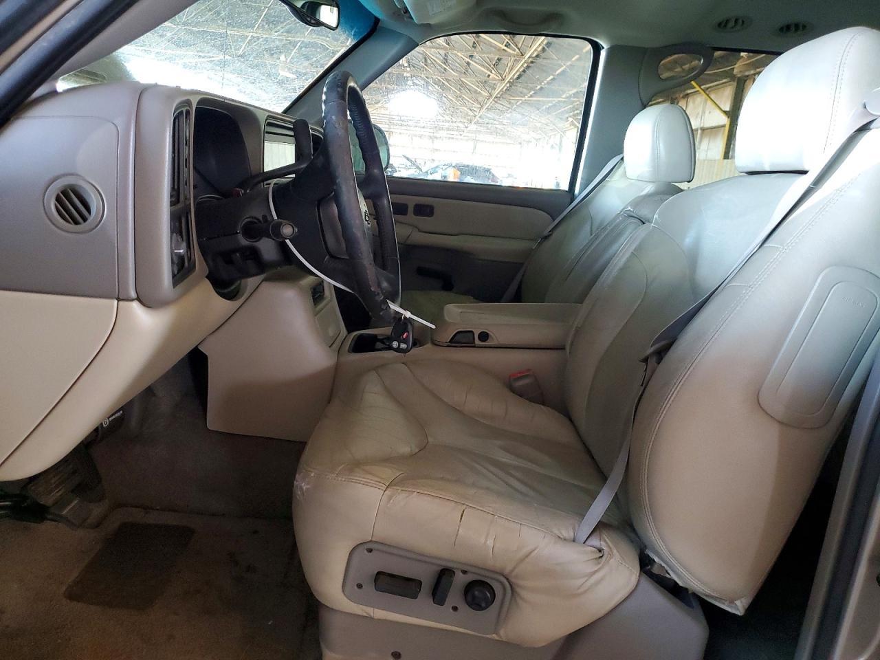 2001 Chevrolet Suburban K1500 - Фото 7