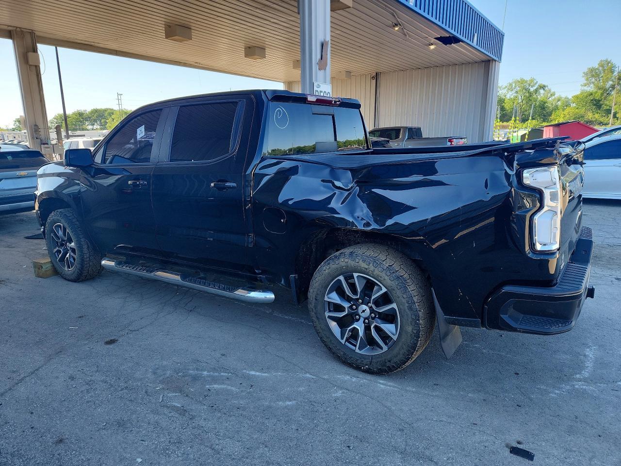 2020 Chevrolet Silverado K1500 Rst - Image 2