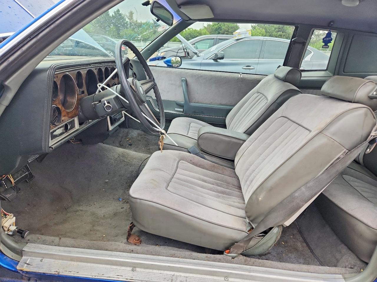 1984 Pontiac Grand Prix Le - Image 7
