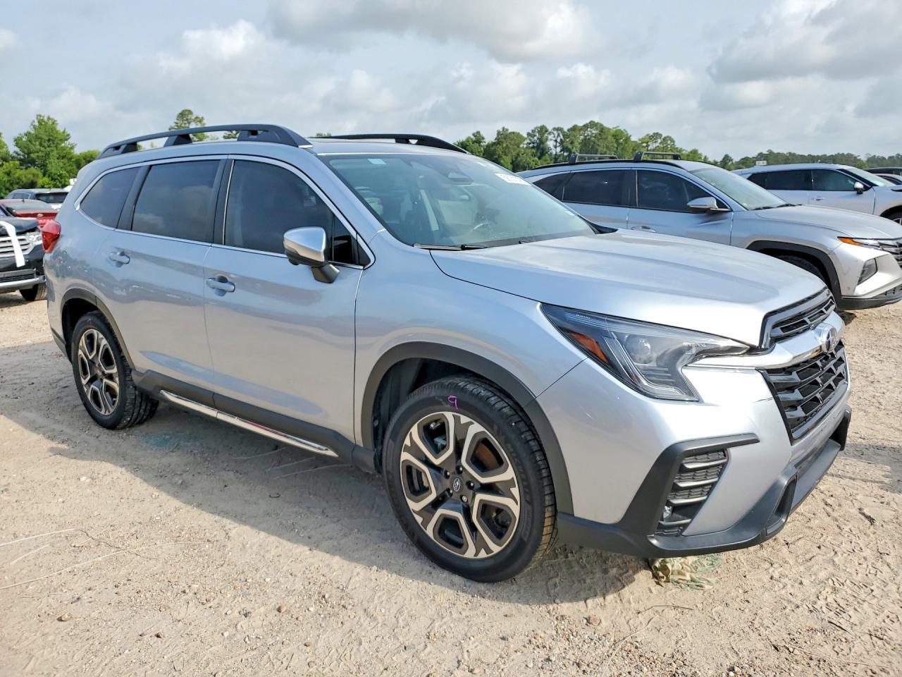 2023 Subaru Ascent Touring - Image 4