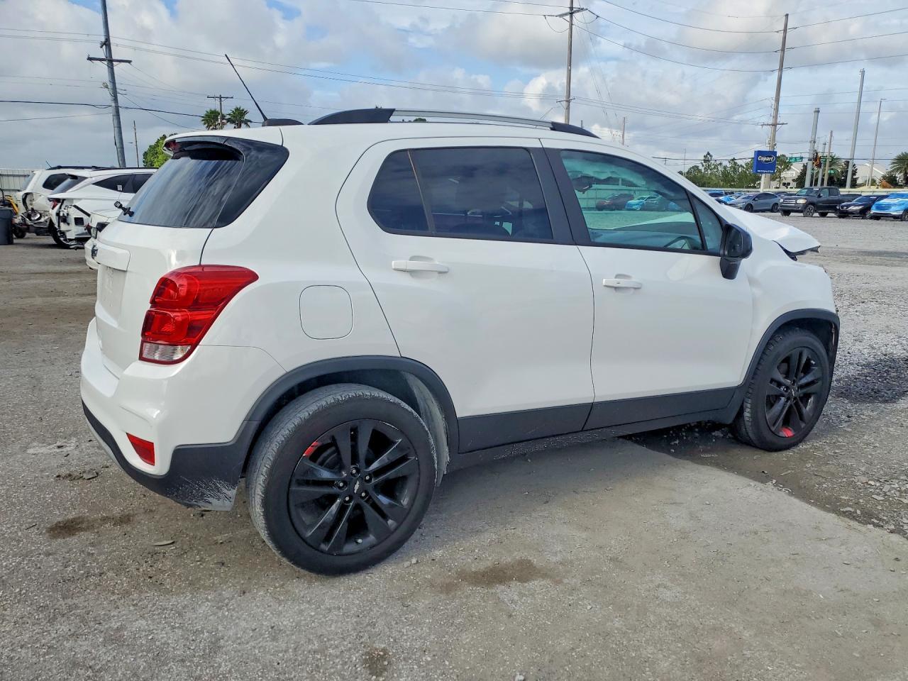 2020 Chevrolet Trax 1Lt - Фото 3