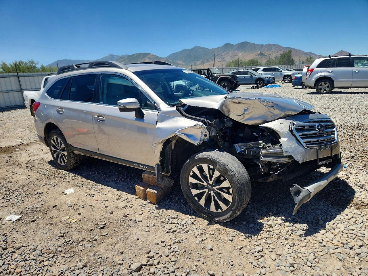 2017 Subaru Outback 3.6R Limited - Фото 4