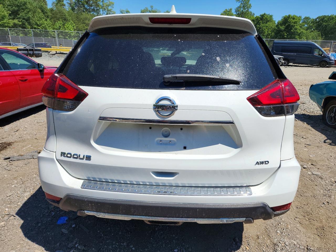 2017 Nissan Rogue S - Фото 6