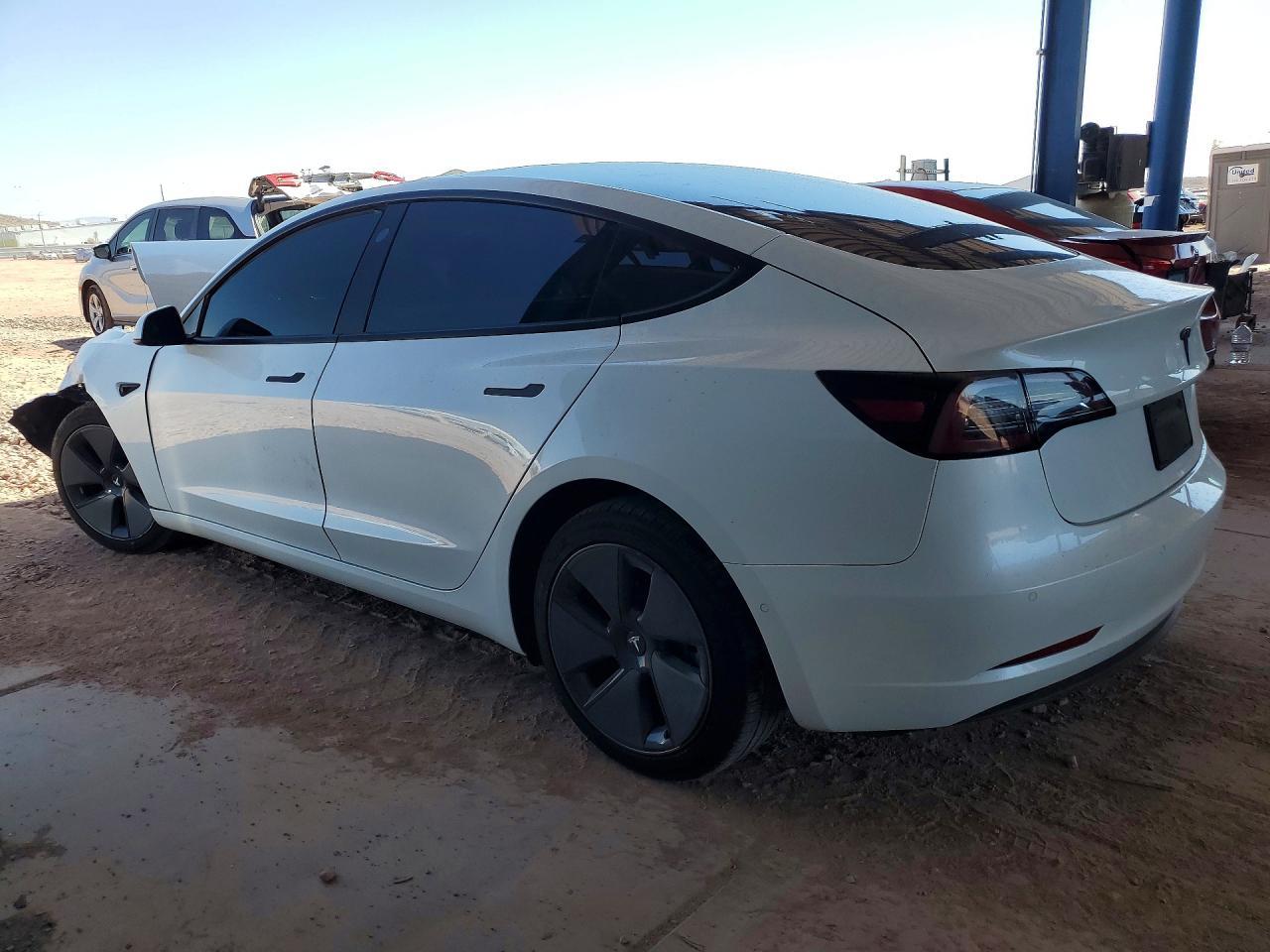 2021 Tesla Model 3 - Image 2