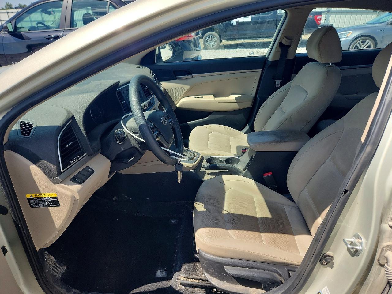 2017 Hyundai Elantra Se - Фото 7