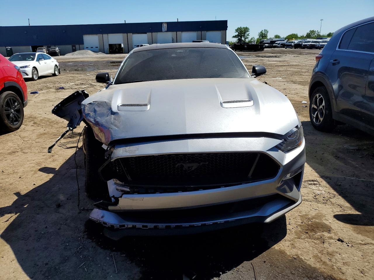 2022 Ford Mustang Gt - Image 5