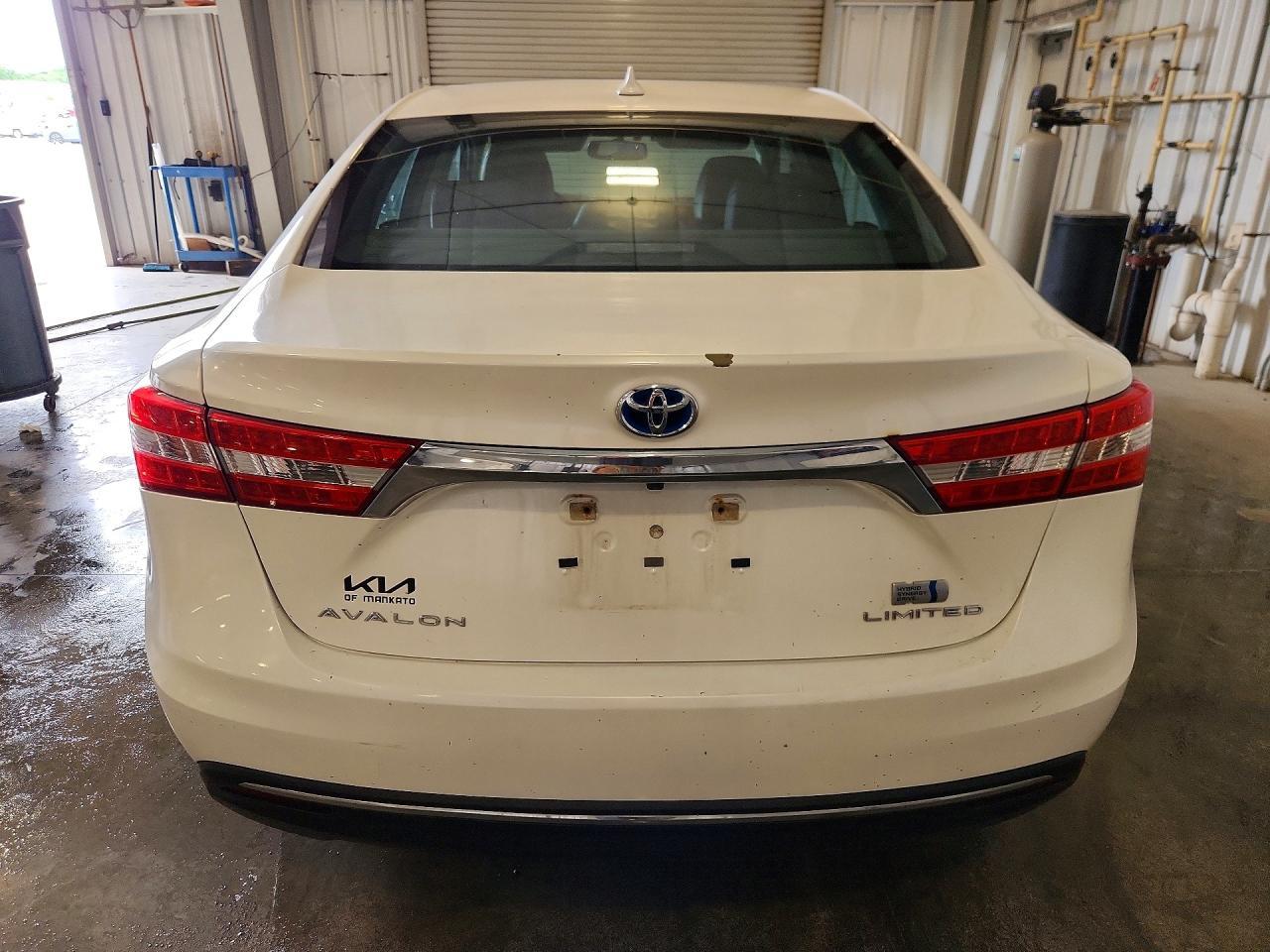 2015 Toyota Avalon Hybrid Limited - Фото 6