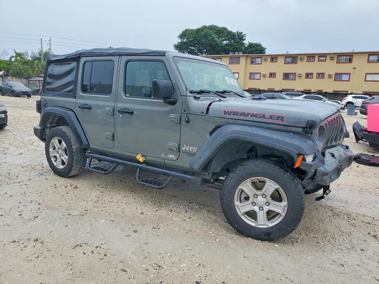 2018 Jeep Wrangler Unlimited Sport - Image 4