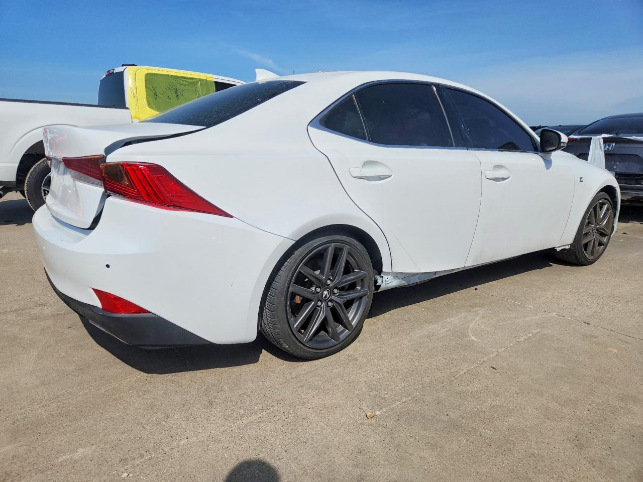 2017 Lexus Is 300 - Image 3