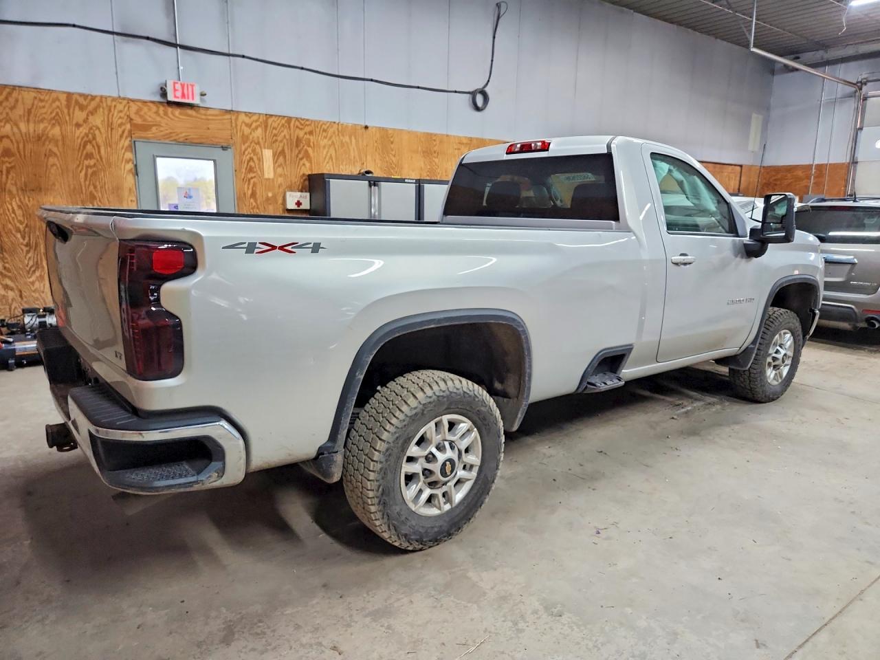 2022 Chevrolet Silverado K2500 Heavy Duty Lt - Image 3