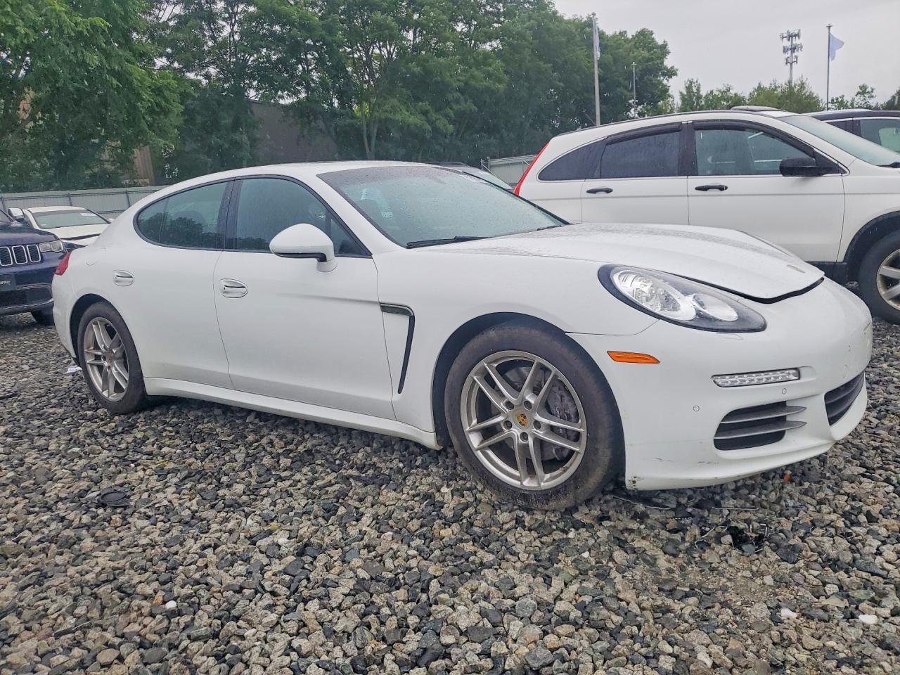 2016 Porsche Panamera 2 - Фото 4