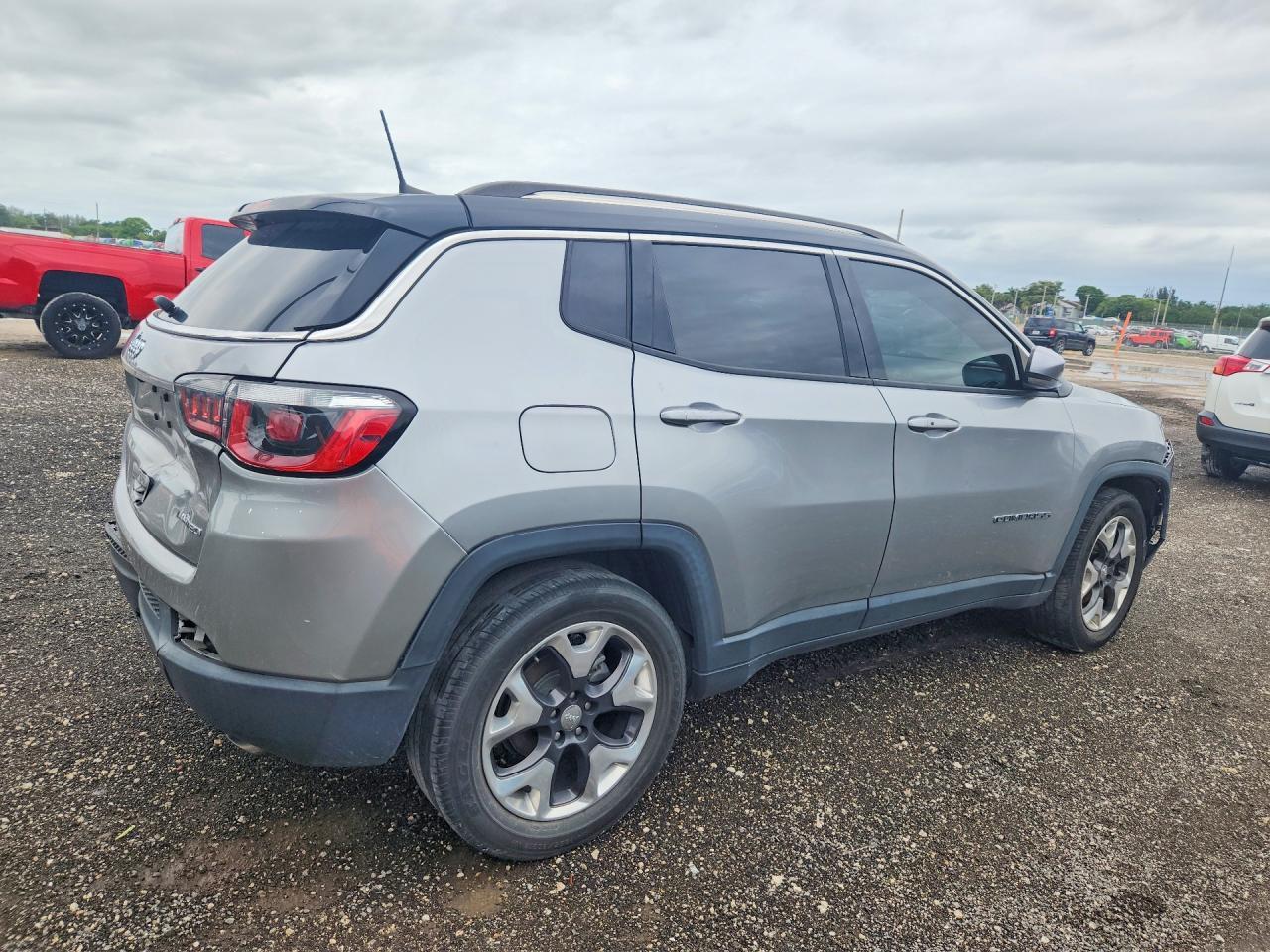 2019 Jeep Compass Limited - Image 3