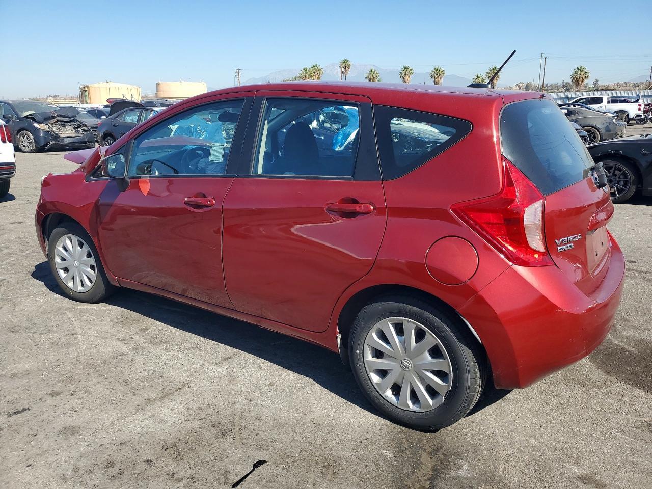2016 Nissan Versa Note Sv - Фото 2