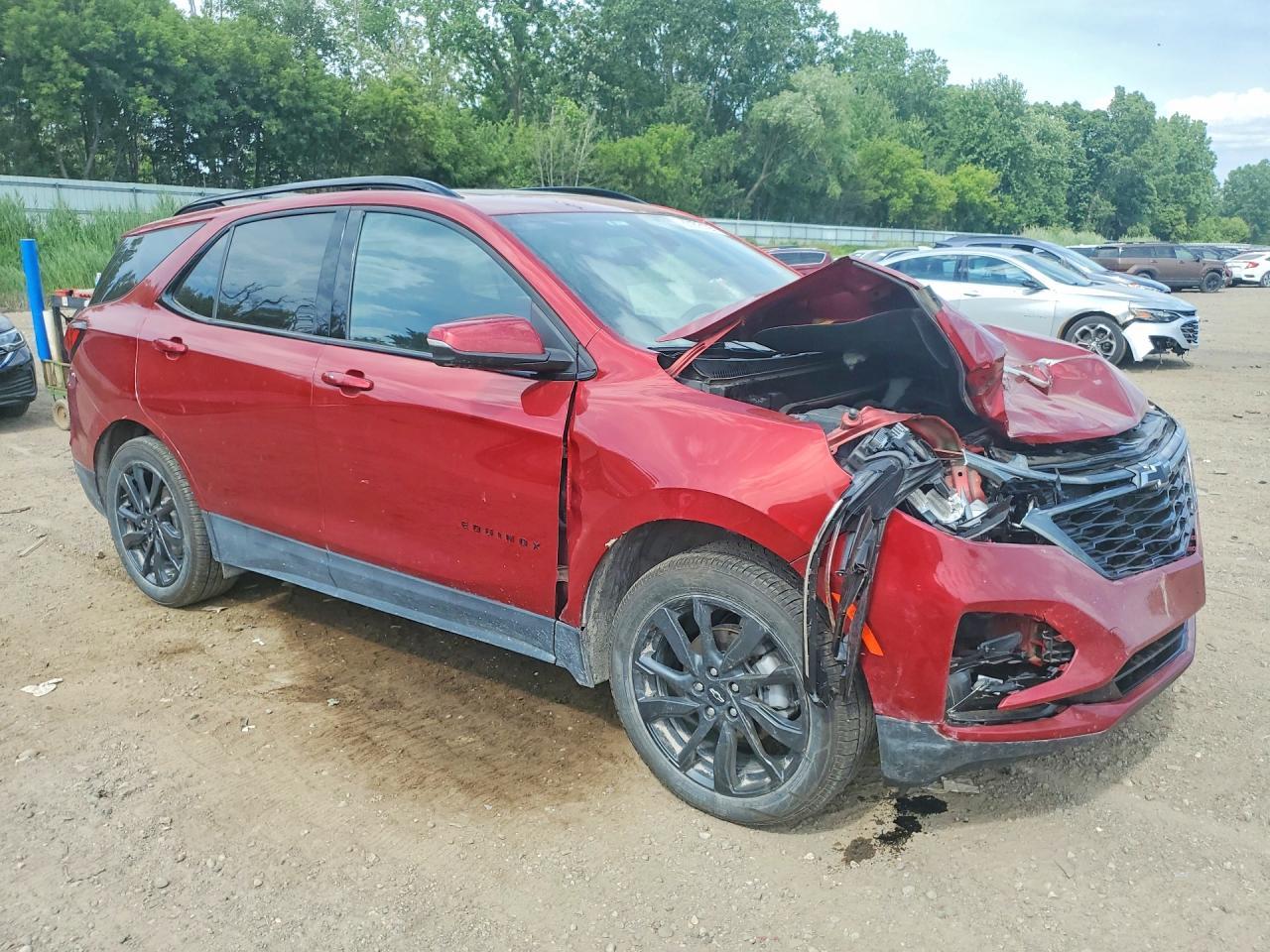 2022 Chevrolet Equinox Rs - Image 4