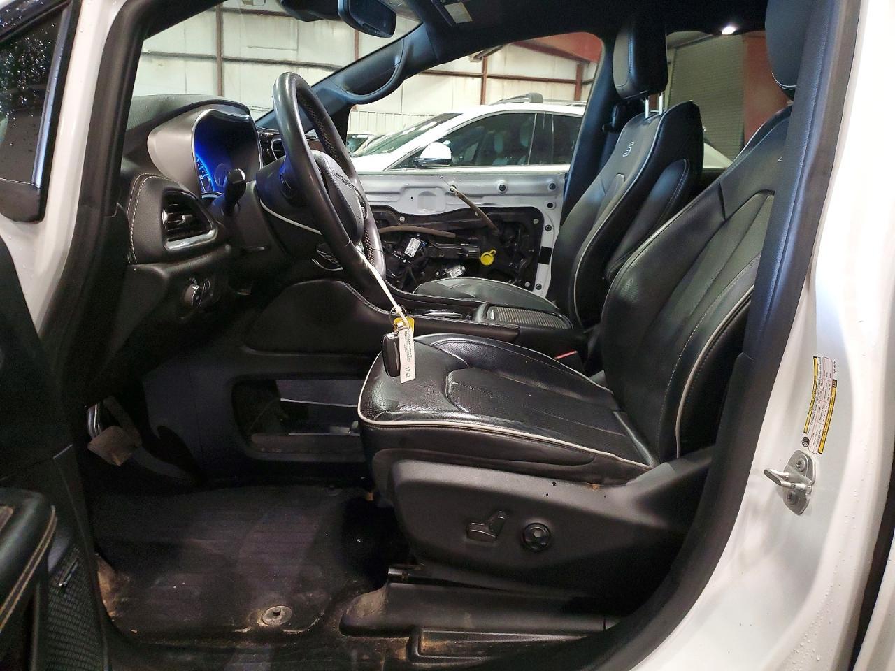 2022 Chrysler Pacifica Limited - Фото 7