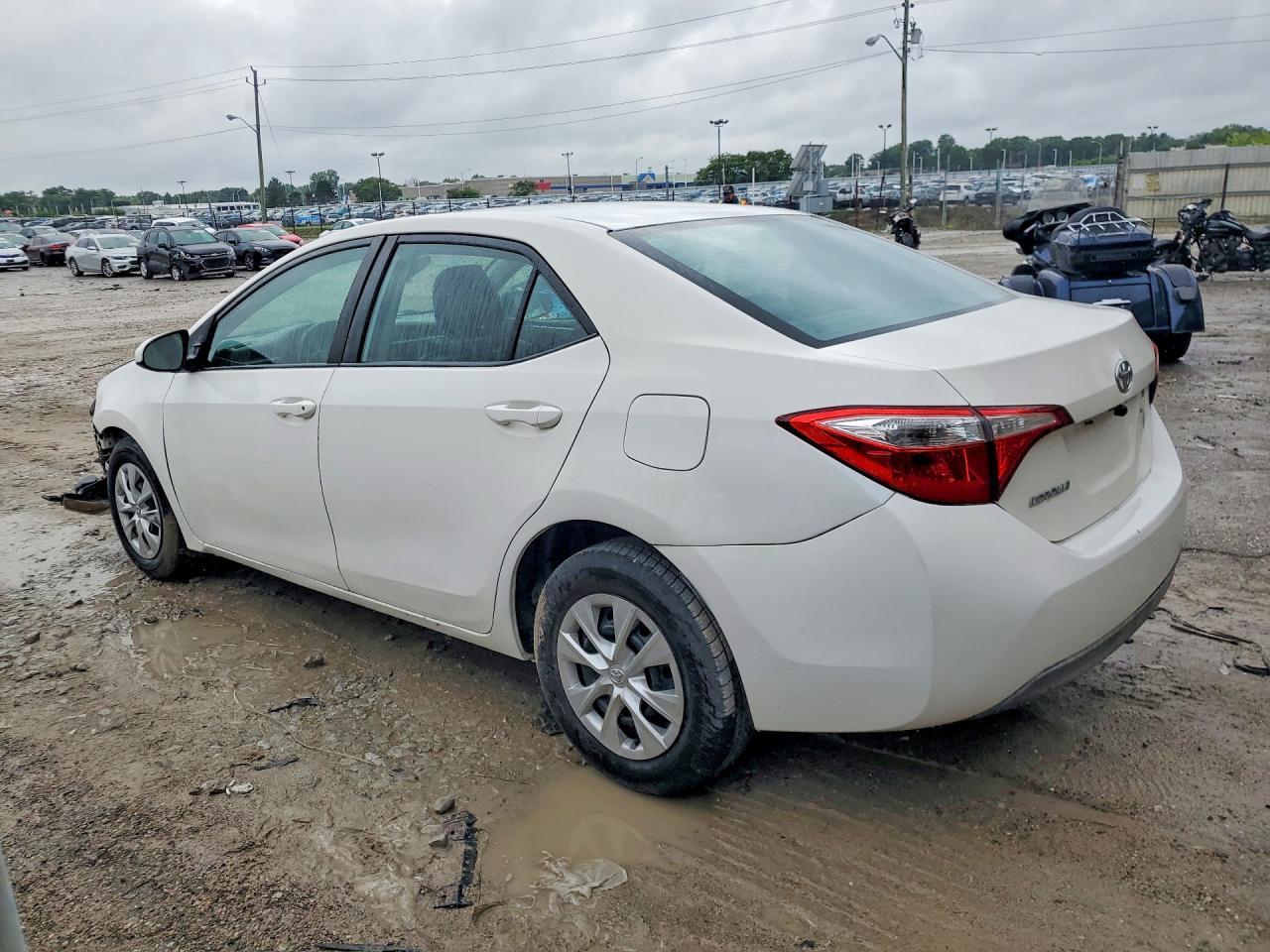2014 Toyota Corolla L - Фото 2