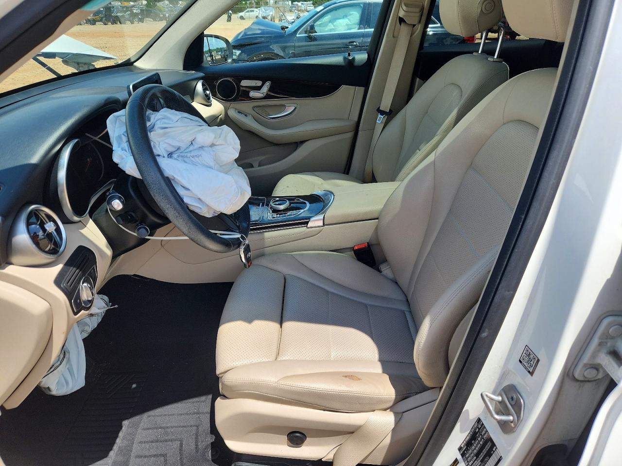 2019 Mercedes-Benz Glc 300 - Image 7